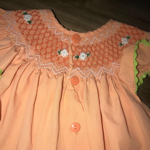 Vintage Preppy Smocked Floral Peach Dress | Southern | Spring Easter 100% Cotton - Picture 7 of 10